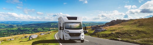 Camperroutes ontdekken via apps: inspiratie voor jouw volgende camperreis