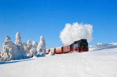Harz Zug - Brockenbahn_im_Winter__c__HSB__V._Schadach kopie