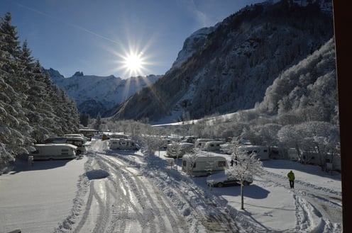 ZW Alpenresort Eienwäldi-Startseite-Hero-Winter-1